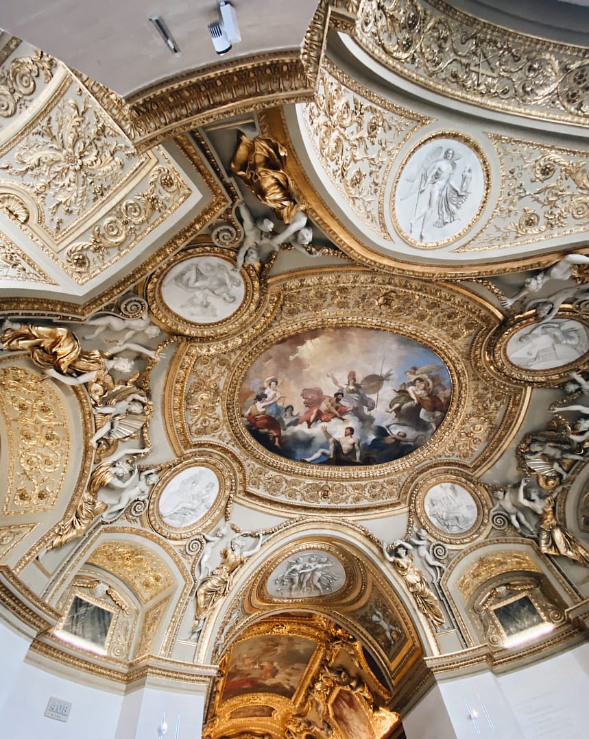 versailles ceiling